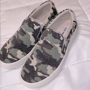 Steve Madden Slip On Shoe